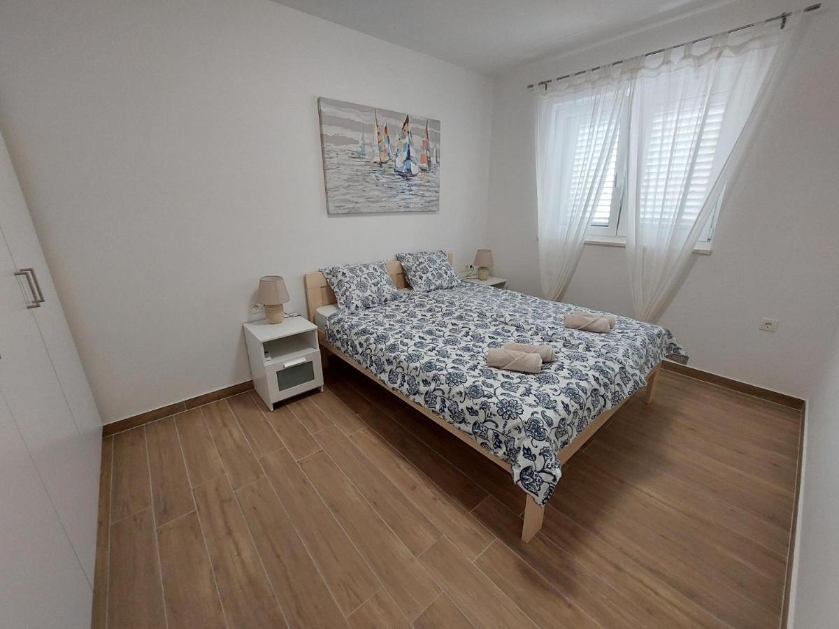 Seashells Apartments Tribunj Tribalj エクステリア 写真